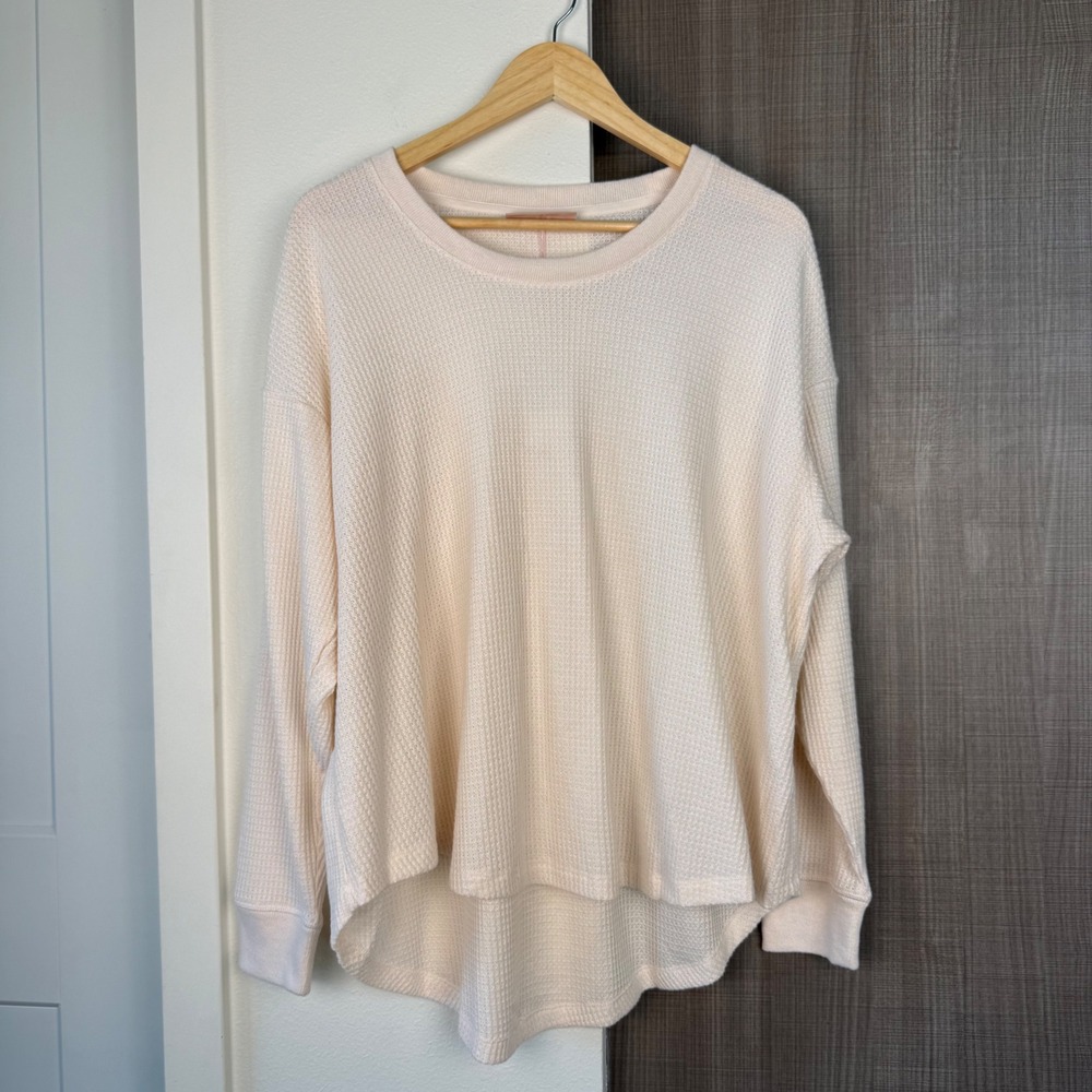 NEW Papinelle Super Soft Waffle Knit Relaxed Long Sleeve Top Size Medium - Picture 2 of 10